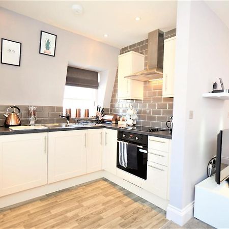 Appartement Hampton Court - The Kings Rest à Molesey Extérieur photo